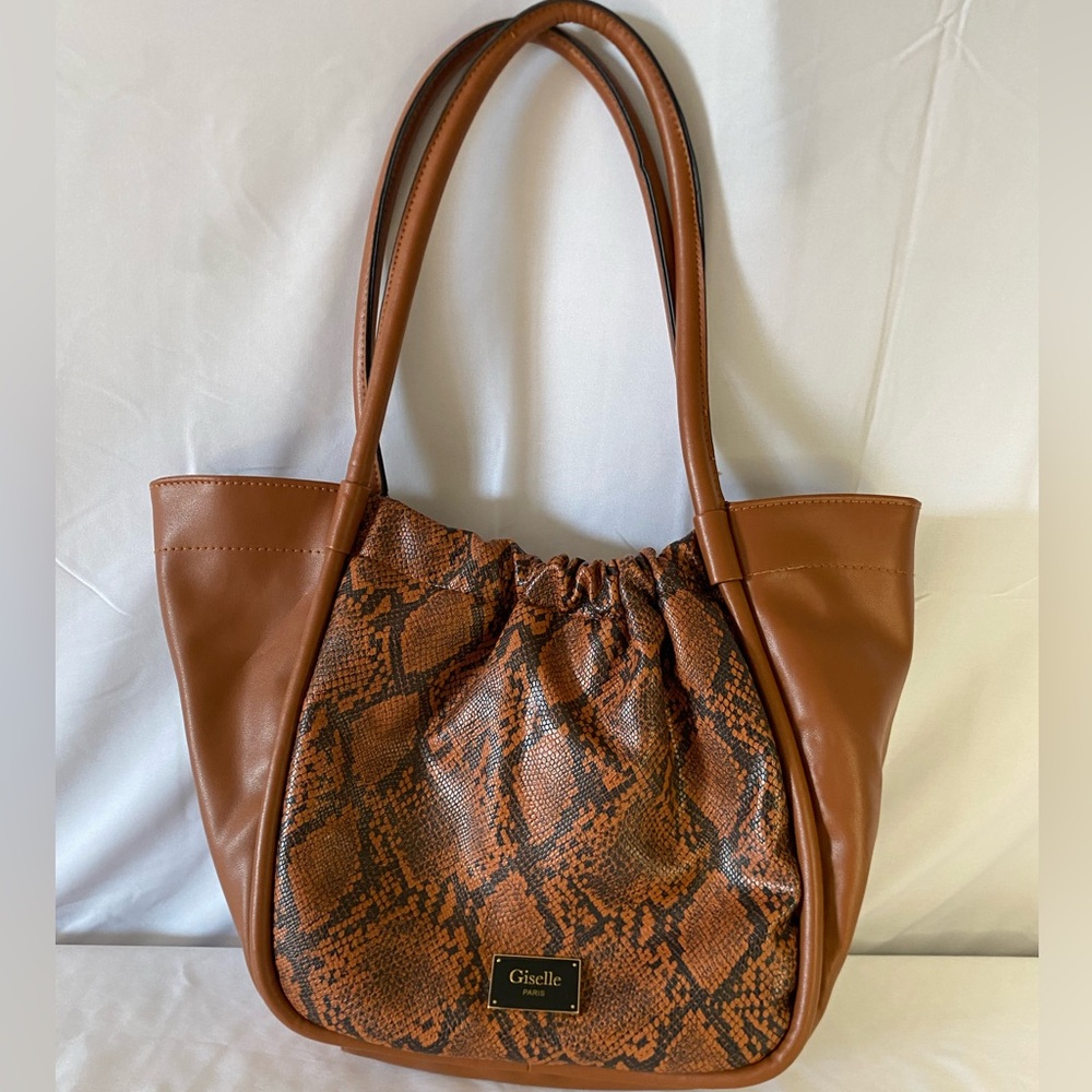 Giselle Paris women’s shoulder purse caramel animal, print large size